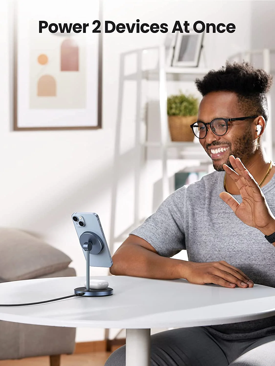 UGREEN 2-in-1 Wireless Charging Station - Image 3